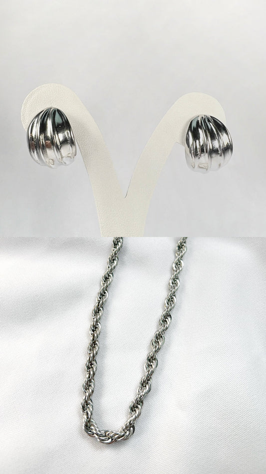 Conjunto Brincos + Colar